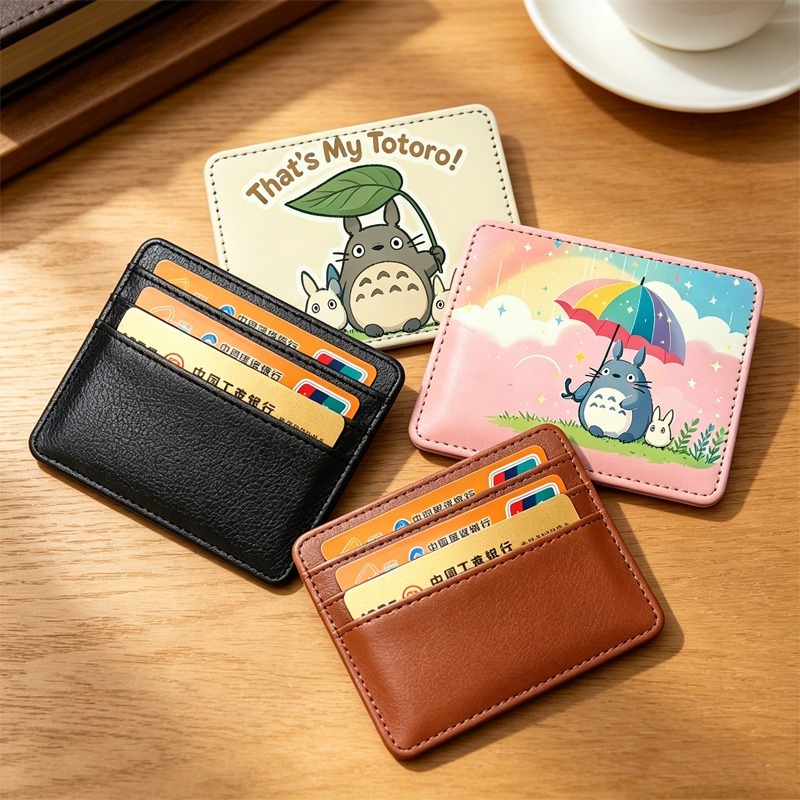 Women Bags Rack - กระเป๋าใส่บัตร Totoro น่ารัก ดีไซน์บางเฉียบ สำหรับผู้ชายและผู้หญิง ลายการ์ตูนอนิเมะ