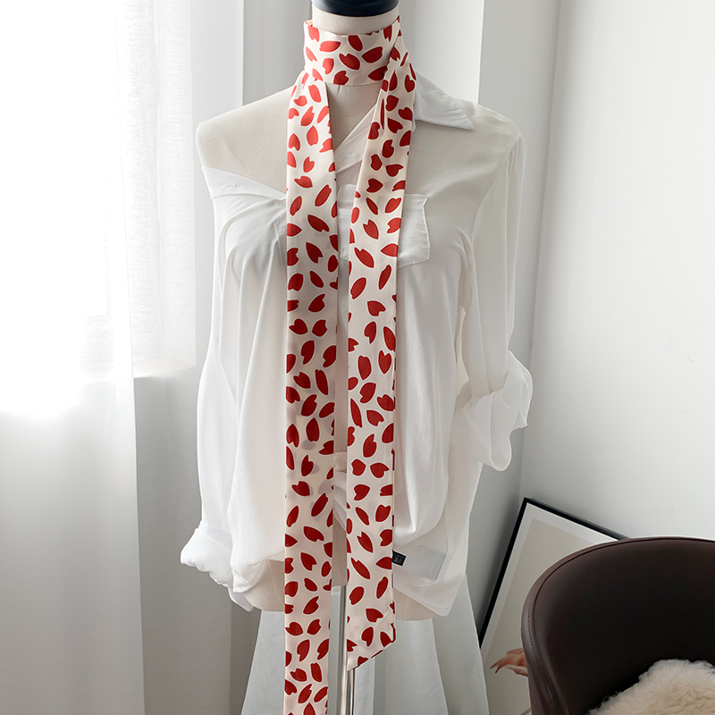 Polka Dot ขนาดเล็กซาตินผ้าไหมย - Women Bags Polene บทวิจารณ์และราคา